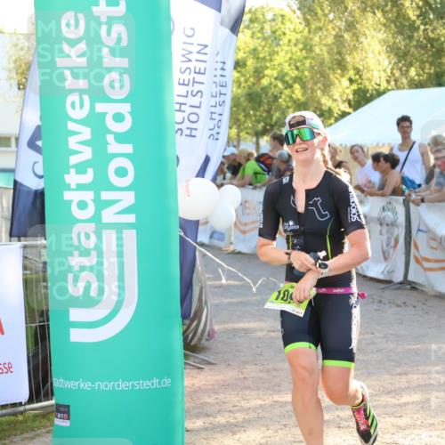 07.09.2025 - 19. Norderstedt Triathlon Zöllner http://msf.ph/oto/8770114 07.09.2025 16:41:16 Ziel 1059, 1090 meine-sportfotos.de