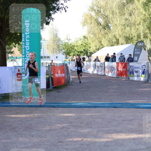 07.09.2025 - 19. Norderstedt Triathlon Zöllner http://msf.ph/oto/8770118 07.09.2025 09:17:13 Ziel 36, 40 meine-sportfotos.de