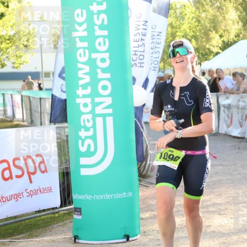 07.09.2025 - 19. Norderstedt Triathlon Zöllner http://msf.ph/oto/8770127 07.09.2025 16:41:16 Ziel 1059, 1090 meine-sportfotos.de