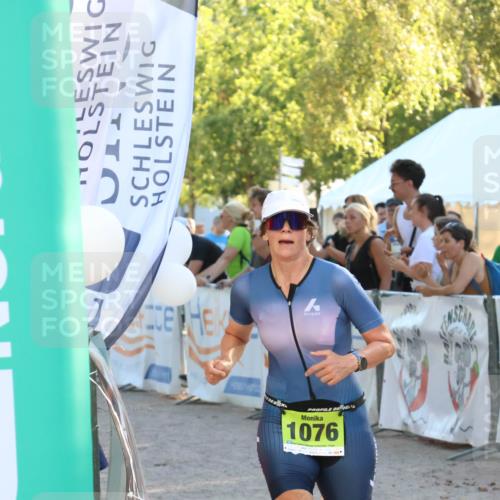 07.09.2025 - 19. Norderstedt Triathlon Zöllner http://msf.ph/oto/8770148 07.09.2025 16:41:30 Ziel 1076, 1592 meine-sportfotos.de