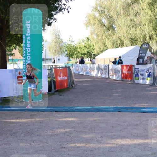 07.09.2025 - 19. Norderstedt Triathlon Zöllner http://msf.ph/oto/8770164 07.09.2025 09:17:20 Ziel 15, 36 meine-sportfotos.de