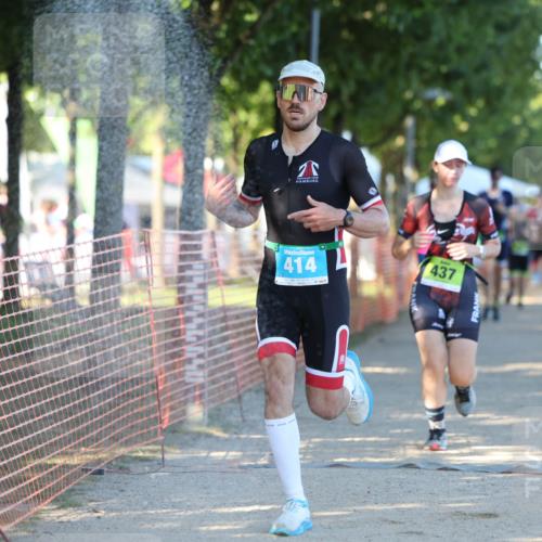 07.09.2025 - 19. Norderstedt Triathlon Michael Strokosch http://msf.ph/oto/8770189 07.09.2025 16:26:29 Laufen 414, 437, 542, 1563, 1565 meine-sportfotos.de