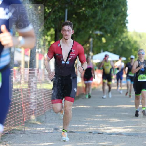 07.09.2025 - 19. Norderstedt Triathlon Michael Strokosch http://msf.ph/oto/8770260 07.09.2025 16:26:40 Laufen 536, 1086, 1102, 1571, 1591, 1624 meine-sportfotos.de