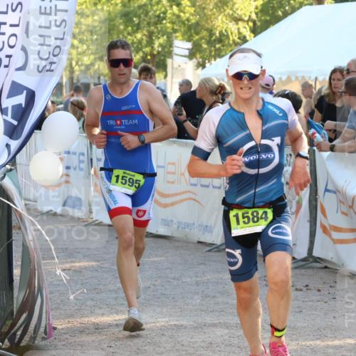07.09.2025 - 19. Norderstedt Triathlon Zöllner http://msf.ph/oto/8770282 07.09.2025 16:41:48 Ziel 1584, 1595 meine-sportfotos.de