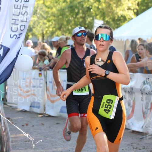 07.09.2025 - 19. Norderstedt Triathlon Zöllner http://msf.ph/oto/8770368 07.09.2025 16:42:14 Ziel 459, 1100, 1561 meine-sportfotos.de