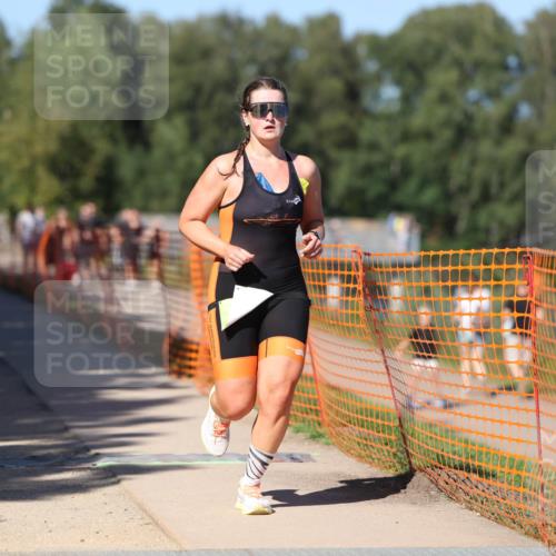 07.09.2025 - 19. Norderstedt Triathlon Michael Strokosch http://msf.ph/oto/8770385 07.09.2025 15:30:11 Laufen 374, 460, 1032 meine-sportfotos.de