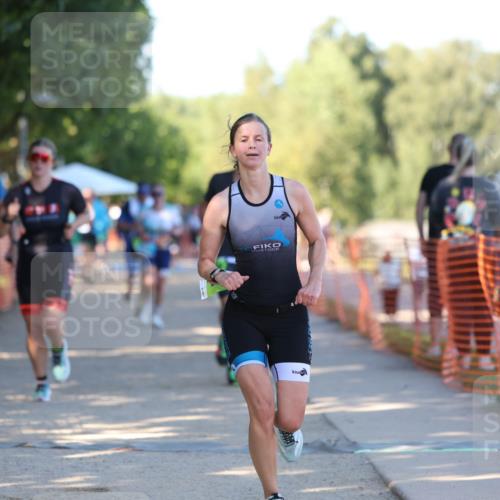07.09.2025 - 19. Norderstedt Triathlon Michael Strokosch http://msf.ph/oto/8770386 07.09.2025 16:27:06 Laufen 407, 1073, 1529, 1562, 1610 meine-sportfotos.de