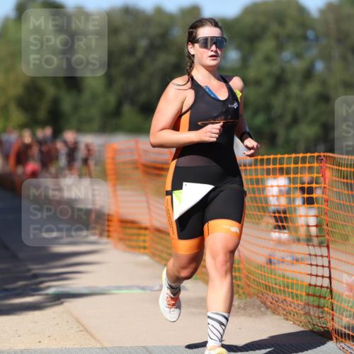 07.09.2025 - 19. Norderstedt Triathlon Michael Strokosch http://msf.ph/oto/8770400 07.09.2025 15:30:11 Laufen 374, 460, 1032 meine-sportfotos.de
