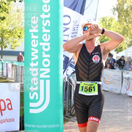 07.09.2025 - 19. Norderstedt Triathlon Zöllner http://msf.ph/oto/8770418 07.09.2025 16:42:17 Ziel 459, 1561 meine-sportfotos.de