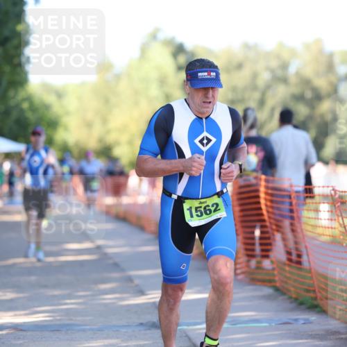 07.09.2025 - 19. Norderstedt Triathlon Michael Strokosch http://msf.ph/oto/8770429 07.09.2025 16:27:13 Laufen 407, 1529, 1562, 1567, 1610 meine-sportfotos.de
