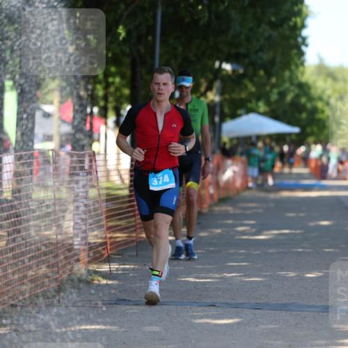 07.09.2025 - 19. Norderstedt Triathlon Michael Strokosch http://msf.ph/oto/8770446 07.09.2025 15:30:15 Laufen 374, 460, 1032 meine-sportfotos.de