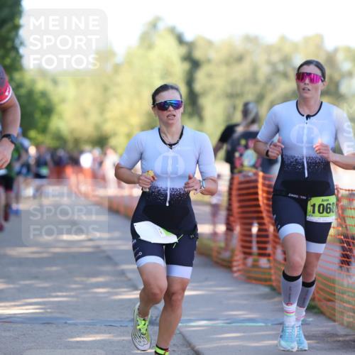 07.09.2025 - 19. Norderstedt Triathlon Michael Strokosch http://msf.ph/oto/8770460 07.09.2025 16:27:22 Laufen 421, 497, 1068, 1070 meine-sportfotos.de