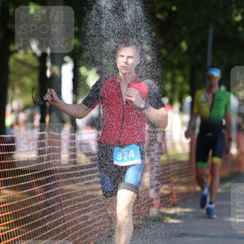 07.09.2025 - 19. Norderstedt Triathlon Michael Strokosch http://msf.ph/oto/8770471 07.09.2025 15:30:17 Laufen 374, 1032 meine-sportfotos.de