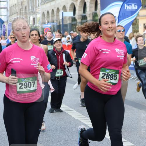 07.09.2025 - BARMER Alsterlauf Strokosch-Dieckow http://msf.ph/oto/8770532 07.09.2025 10:10:21 Ziel 2091, 2116, 2422, 2460, 2558, 2966, 3043, 3044, 3088, 3481, 3606, 3647, 3687, 3700, 4137, 4239, 4261, 4313, 4615, 4748, 4796, 4912, 4913, 5010, 5581, 5624, 5988, 6052, 6054, 6177, 8078, 8079, 8471 meine-sportfotos.de