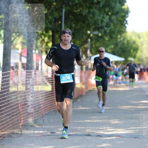 07.09.2025 - 19. Norderstedt Triathlon Michael Strokosch http://msf.ph/oto/8770602 07.09.2025 16:27:46 Laufen 512, 524, 535, 868, 1632 meine-sportfotos.de