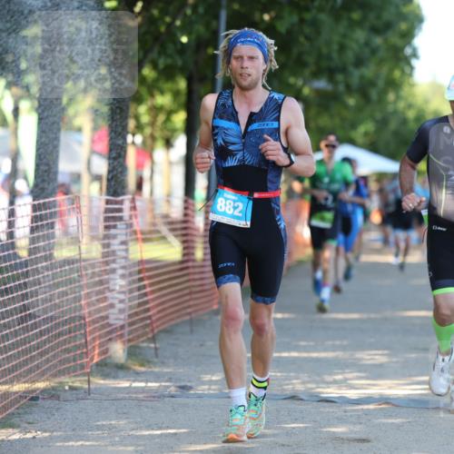 07.09.2025 - 19. Norderstedt Triathlon Michael Strokosch http://msf.ph/oto/8770646 07.09.2025 16:27:56 Laufen 406, 882, 1057, 1604 meine-sportfotos.de