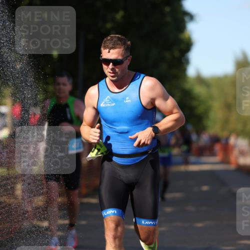 07.09.2025 - 19. Norderstedt Triathlon Michael Strokosch http://msf.ph/oto/8770648 07.09.2025 15:31:19 Laufen 417, 967 meine-sportfotos.de