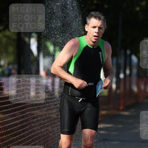 07.09.2025 - 19. Norderstedt Triathlon Michael Strokosch http://msf.ph/oto/8770680 07.09.2025 15:31:21 Laufen 417, 967 meine-sportfotos.de