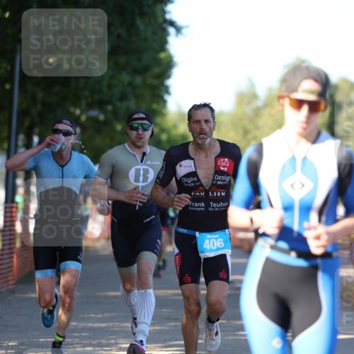 07.09.2025 - 19. Norderstedt Triathlon Michael Strokosch http://msf.ph/oto/8770690 07.09.2025 16:28:04 Laufen 406, 487, 515, 883, 909, 1057, 1105, 1422, 1554, 1560, 1575 meine-sportfotos.de