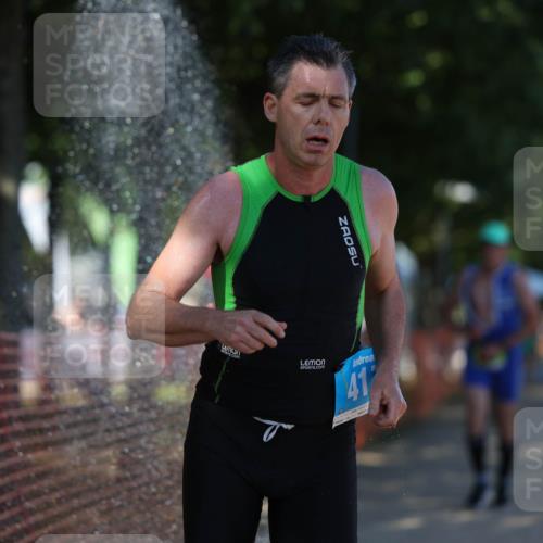 07.09.2025 - 19. Norderstedt Triathlon Michael Strokosch http://msf.ph/oto/8770691 07.09.2025 15:31:22 Laufen 400, 417, 967 meine-sportfotos.de