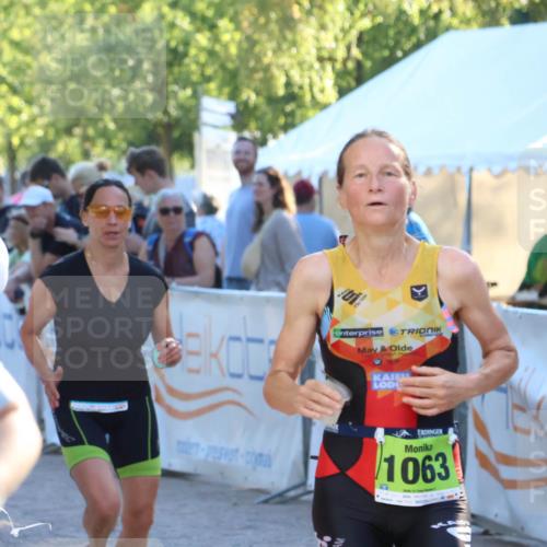 07.09.2025 - 19. Norderstedt Triathlon Zöllner http://msf.ph/oto/8770710 07.09.2025 16:43:26 Ziel 430, 1063, 1422, 1545, 1546, 1586, 1606 meine-sportfotos.de