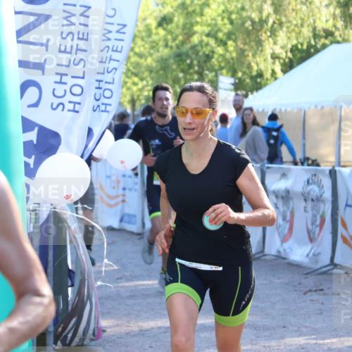 07.09.2025 - 19. Norderstedt Triathlon Zöllner http://msf.ph/oto/8770739 07.09.2025 16:43:28 Ziel 430, 1063, 1422, 1549, 1586, 1606 meine-sportfotos.de