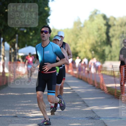 07.09.2025 - 19. Norderstedt Triathlon Michael Strokosch http://msf.ph/oto/8770769 07.09.2025 16:28:19 Laufen 933, 1044, 1405, 1585, 1625 meine-sportfotos.de