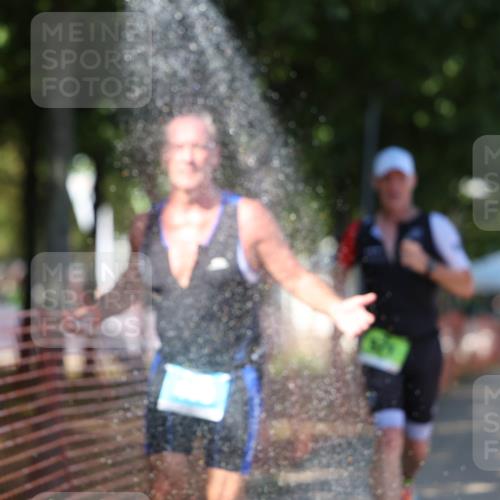 07.09.2025 - 19. Norderstedt Triathlon Michael Strokosch http://msf.ph/oto/8770784 07.09.2025 15:31:31 Laufen 400 meine-sportfotos.de