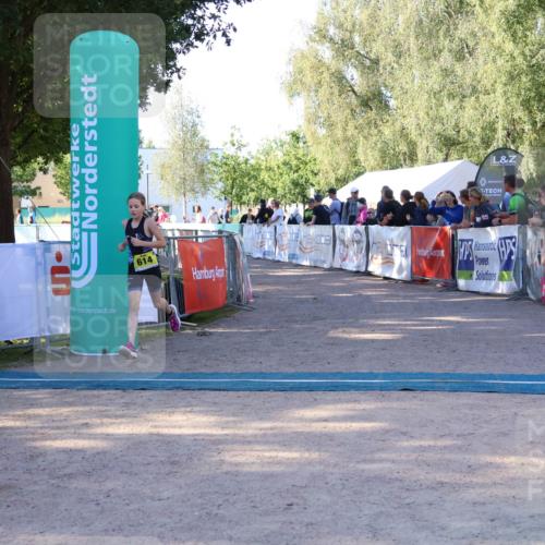 07.09.2025 - 19. Norderstedt Triathlon Zöllner http://msf.ph/oto/8770797 07.09.2025 09:48:13 Ziel 566, 614 meine-sportfotos.de