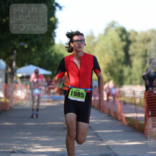 07.09.2025 - 19. Norderstedt Triathlon Michael Strokosch http://msf.ph/oto/8770809 07.09.2025 16:28:24 Laufen 933, 1044, 1405, 1585 meine-sportfotos.de