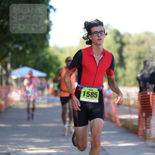 07.09.2025 - 19. Norderstedt Triathlon Michael Strokosch http://msf.ph/oto/8770814 07.09.2025 16:28:24 Laufen 933, 1044, 1405, 1585 meine-sportfotos.de