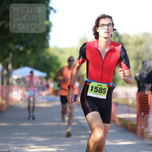 07.09.2025 - 19. Norderstedt Triathlon Michael Strokosch http://msf.ph/oto/8770817 07.09.2025 16:28:24 Laufen 933, 1044, 1405, 1585 meine-sportfotos.de