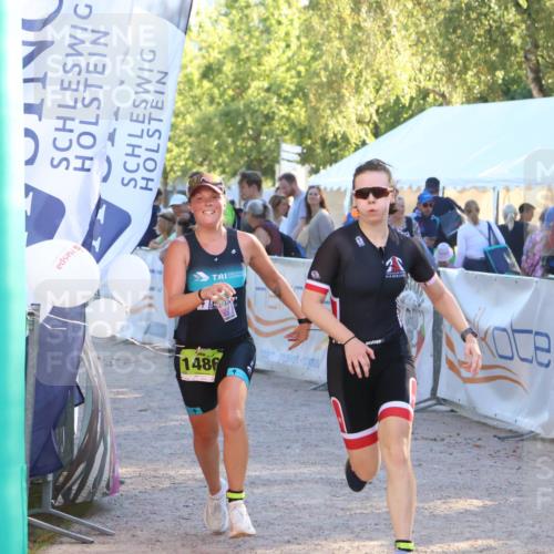 07.09.2025 - 19. Norderstedt Triathlon Zöllner http://msf.ph/oto/8770844 07.09.2025 16:43:43 Ziel 1097, 1486, 1577, 1630 meine-sportfotos.de