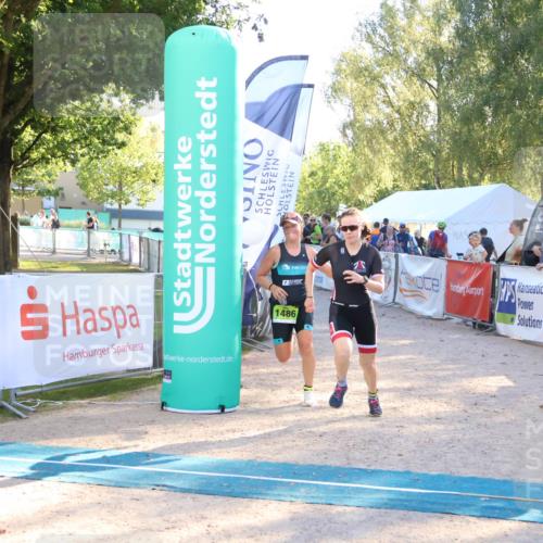 07.09.2025 - 19. Norderstedt Triathlon Zöllner http://msf.ph/oto/8770851 07.09.2025 16:43:43 Ziel 1097, 1486, 1577, 1630 meine-sportfotos.de