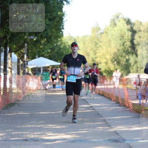 07.09.2025 - 19. Norderstedt Triathlon Michael Strokosch http://msf.ph/oto/8770880 07.09.2025 16:28:48 Laufen 1060, 1412 meine-sportfotos.de