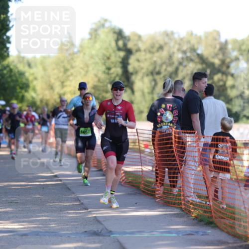 07.09.2025 - 19. Norderstedt Triathlon Michael Strokosch http://msf.ph/oto/8770891 07.09.2025 16:28:53 Laufen 405, 1060, 1067, 1412, 1473 meine-sportfotos.de