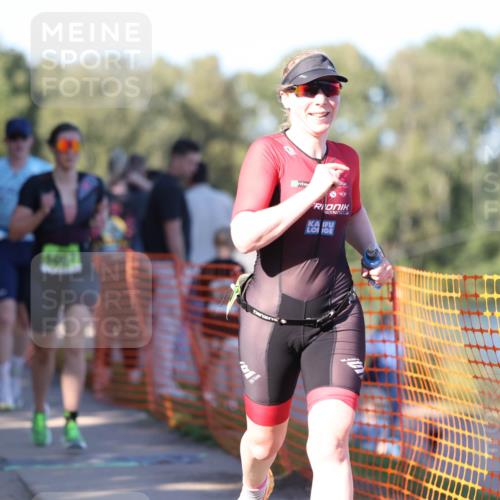 07.09.2025 - 19. Norderstedt Triathlon Michael Strokosch http://msf.ph/oto/8770920 07.09.2025 16:28:56 Laufen 405, 942, 1054, 1060, 1067, 1473 meine-sportfotos.de