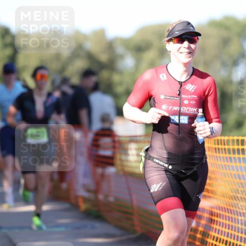 07.09.2025 - 19. Norderstedt Triathlon Michael Strokosch http://msf.ph/oto/8770924 07.09.2025 16:28:56 Laufen 405, 942, 1054, 1060, 1067, 1473 meine-sportfotos.de