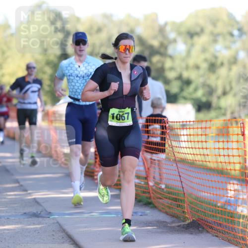 07.09.2025 - 19. Norderstedt Triathlon Michael Strokosch http://msf.ph/oto/8770928 07.09.2025 16:28:56 Laufen 405, 942, 1054, 1060, 1067, 1473 meine-sportfotos.de