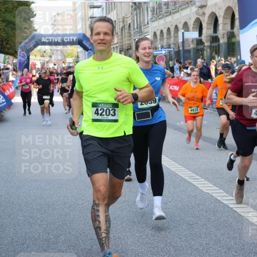 07.09.2025 - BARMER Alsterlauf Strokosch-Dieckow http://msf.ph/oto/8770929 07.09.2025 10:10:13 Ziel 1188, 2091, 2116, 2282, 2311, 2312, 2422, 2558, 3088, 3472, 3481, 3606, 3687, 3700, 4137, 4244, 4321, 4373, 4384, 4615, 4748, 4796, 4912, 5009, 5010, 5049, 5072, 5073, 5283, 5413, 5581, 5703, 5814, 5824, 5971, 5988, 6038, 6054, 6114, 6177, 8078, 8079, 8471 meine-sportfotos.de