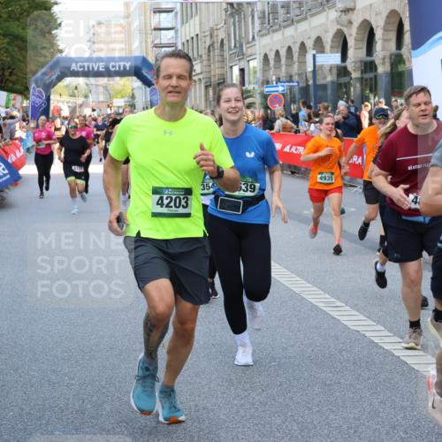 07.09.2025 - BARMER Alsterlauf Strokosch-Dieckow http://msf.ph/oto/8770971 07.09.2025 10:10:13 Ziel 1188, 2091, 2116, 2282, 2311, 2312, 2422, 2558, 3088, 3472, 3481, 3606, 3687, 3700, 4137, 4244, 4321, 4373, 4384, 4615, 4748, 4796, 4912, 5009, 5010, 5049, 5072, 5073, 5283, 5413, 5581, 5703, 5814, 5824, 5971, 5988, 6038, 6054, 6114, 6177, 8078, 8079, 8471 meine-sportfotos.de