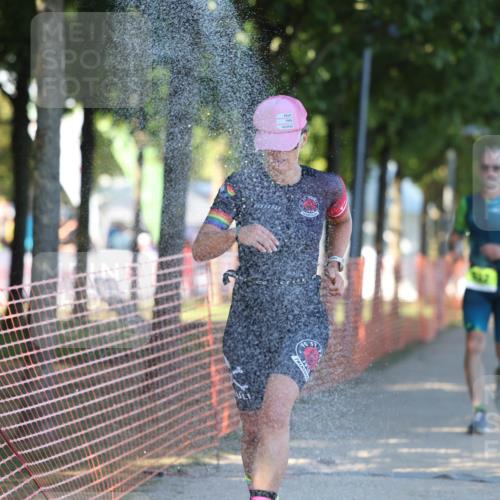 07.09.2025 - 19. Norderstedt Triathlon Michael Strokosch http://msf.ph/oto/8770989 07.09.2025 16:29:03 Laufen 502, 532, 887, 942, 1054, 1473, 1509, 1582 meine-sportfotos.de