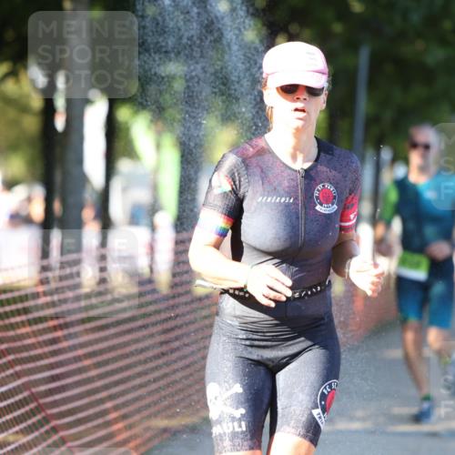 07.09.2025 - 19. Norderstedt Triathlon Michael Strokosch http://msf.ph/oto/8771002 07.09.2025 16:29:03 Laufen 502, 532, 887, 942, 1054, 1473, 1509, 1582 meine-sportfotos.de