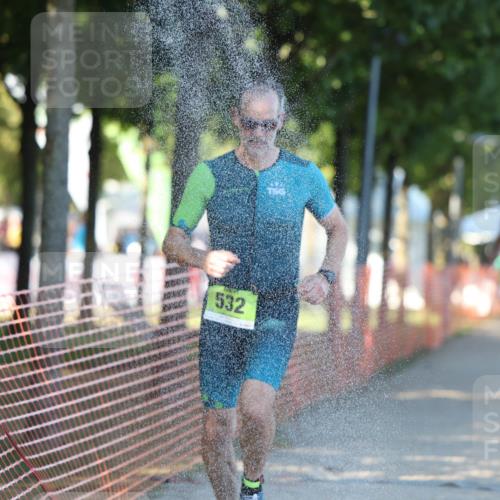07.09.2025 - 19. Norderstedt Triathlon Michael Strokosch http://msf.ph/oto/8771009 07.09.2025 16:29:05 Laufen 431, 502, 532, 887, 942, 1054, 1509, 1582 meine-sportfotos.de