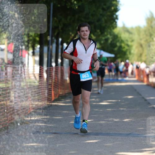 07.09.2025 - 19. Norderstedt Triathlon Michael Strokosch http://msf.ph/oto/8771020 07.09.2025 15:32:19 Laufen 373, 863, 1459, 1491 meine-sportfotos.de