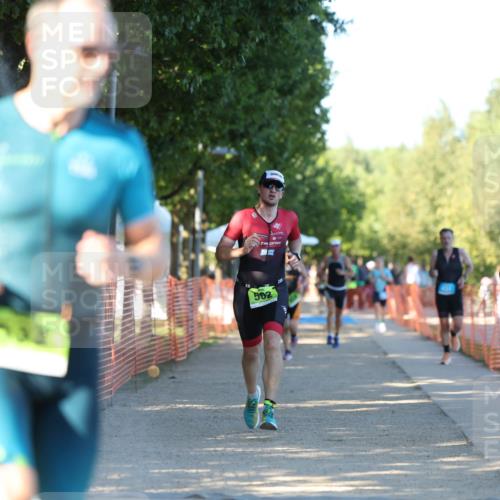 07.09.2025 - 19. Norderstedt Triathlon Michael Strokosch http://msf.ph/oto/8771022 07.09.2025 16:29:06 Laufen 431, 502, 532, 887, 942, 1054, 1509, 1582 meine-sportfotos.de