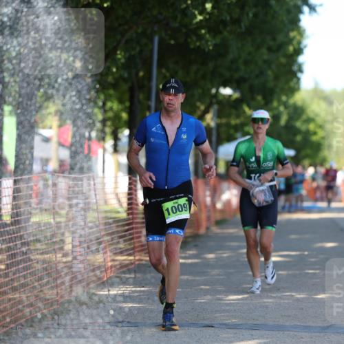 07.09.2025 - 19. Norderstedt Triathlon Michael Strokosch http://msf.ph/oto/8771044 07.09.2025 15:32:24 Laufen 863, 1491 meine-sportfotos.de