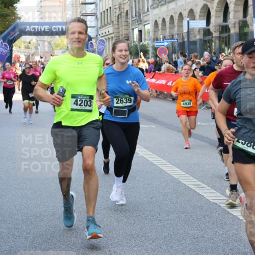 07.09.2025 - BARMER Alsterlauf Strokosch-Dieckow http://msf.ph/oto/8771058 07.09.2025 10:10:13 Ziel 1188, 2091, 2116, 2282, 2311, 2312, 2422, 2558, 3088, 3472, 3481, 3606, 3687, 3700, 4137, 4244, 4321, 4373, 4384, 4615, 4748, 4796, 4912, 5009, 5010, 5049, 5072, 5073, 5283, 5413, 5581, 5703, 5814, 5824, 5971, 5988, 6038, 6054, 6114, 6177, 8078, 8079, 8471 meine-sportfotos.de