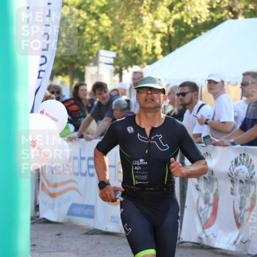 07.09.2025 - 19. Norderstedt Triathlon Zöllner http://msf.ph/oto/8771086 07.09.2025 16:45:09 Ziel 1082, 1609 meine-sportfotos.de