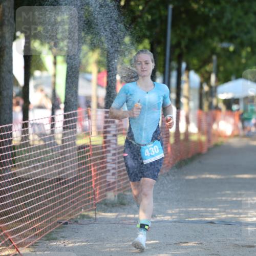 07.09.2025 - 19. Norderstedt Triathlon Michael Strokosch http://msf.ph/oto/8771105 07.09.2025 16:29:22 Laufen 430, 1059, 1076 meine-sportfotos.de
